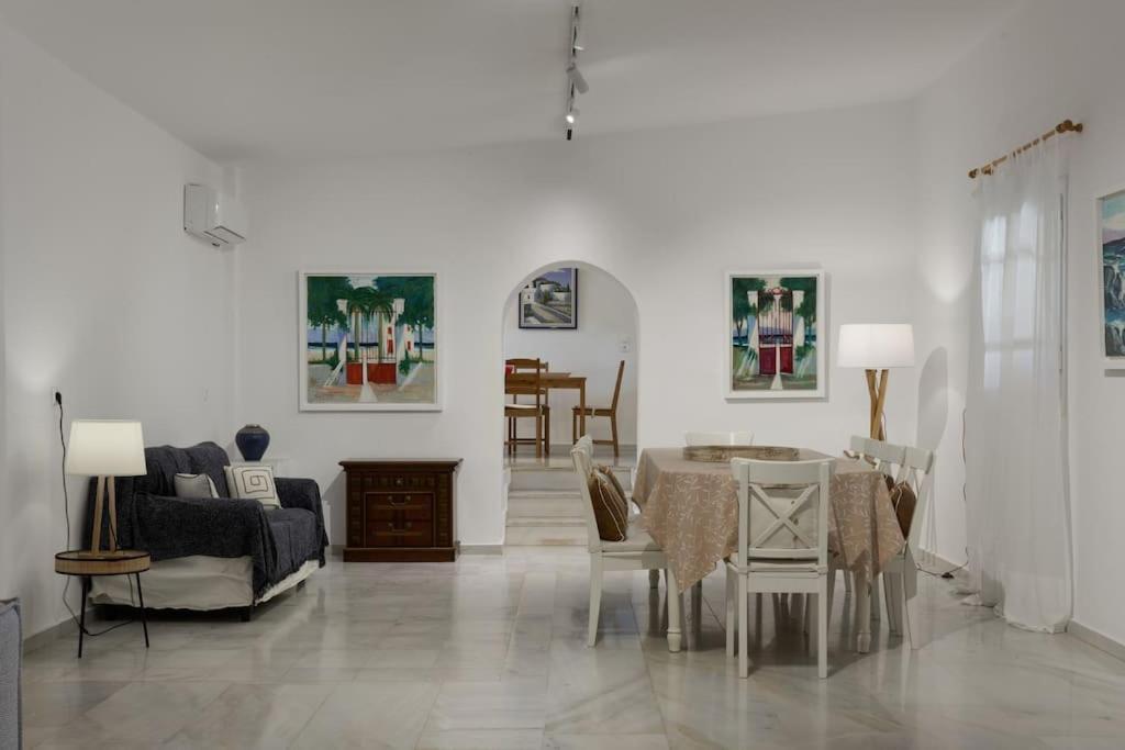Villa Artemis In Small Kounoupi Porto Heli Exterior photo